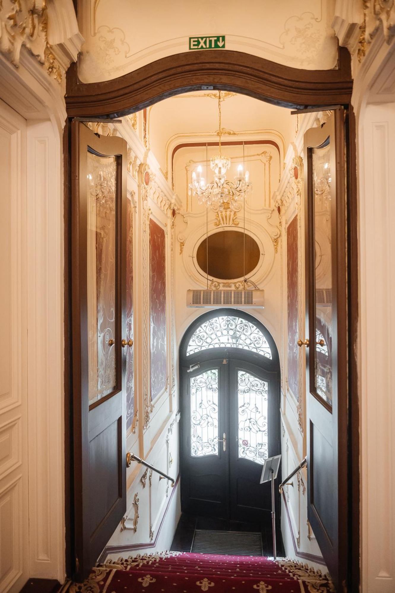 Alisa Hotel Karlovy Vary Dış mekan fotoğraf